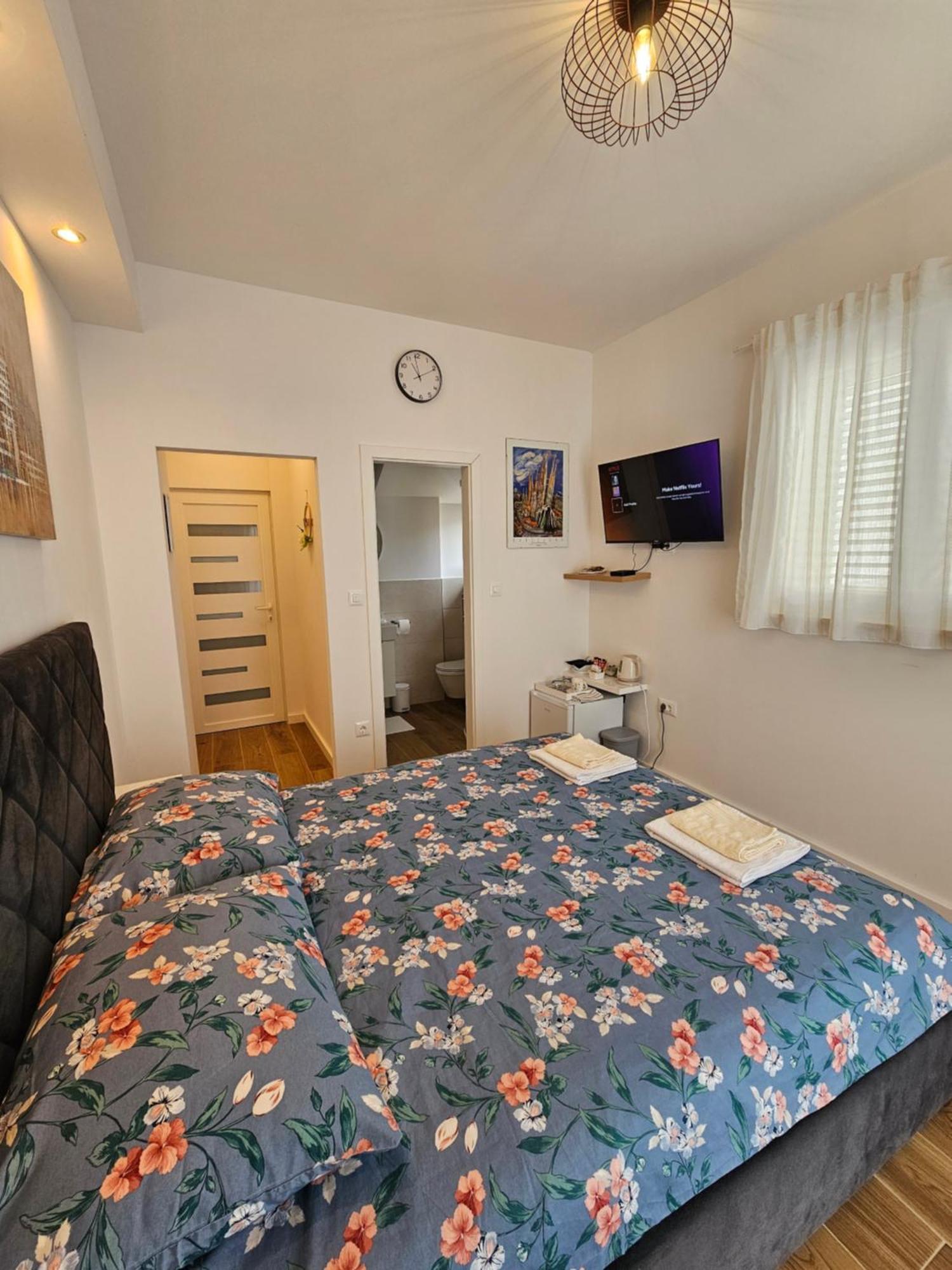 Room Ela Сегет Доньи Экстерьер фото